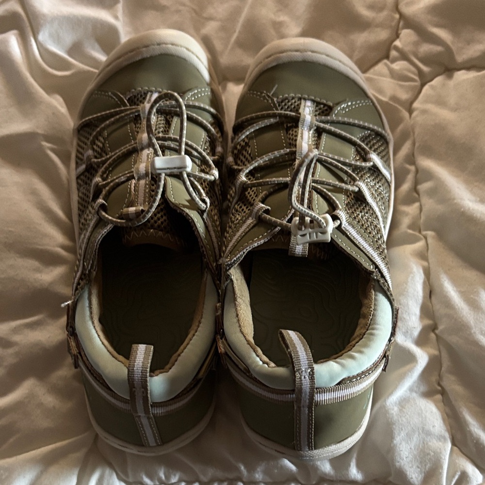 JBU Olive Green Women's Sneakers